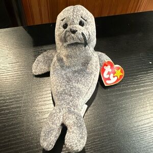 TY Beanie Baby Slippery